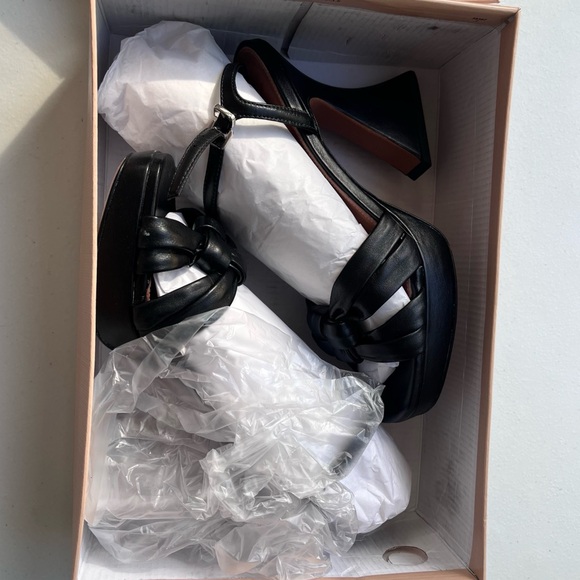 Worn once  Vicenza  Leather Knotted Platform Heels in Black size 37 - Picture 14 of 16